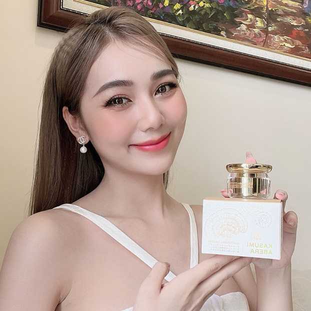 Kasumi Abera Cream for Radiant Skin - Choose from a Single Pack, Double Pack, or Triple Pack - Reverses Aging, Nourishes Your Face, Provides Deep Hydration